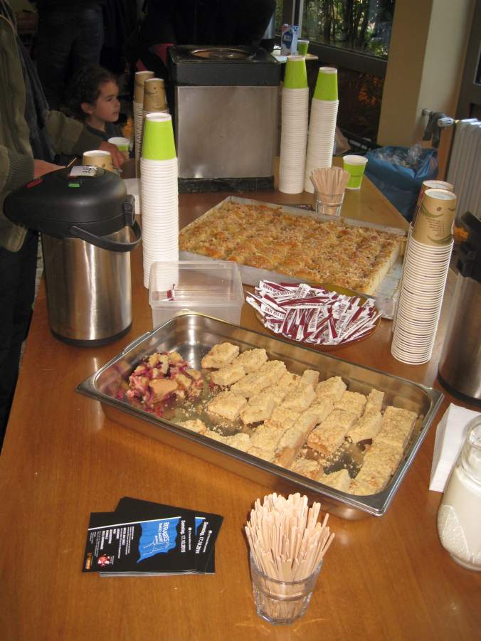 Laffee und Kuchen vom Café Welcome